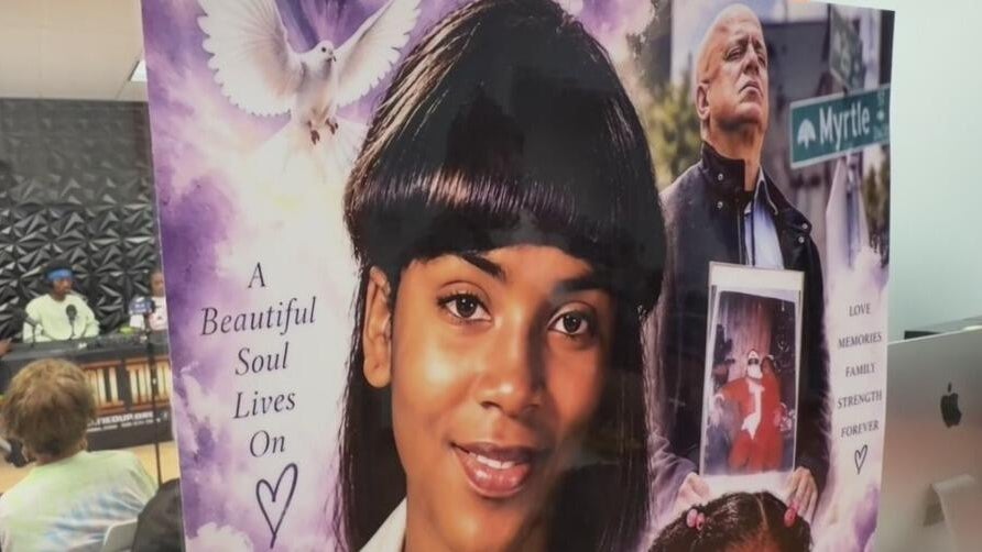 Oakland high school dedicates podcast studio in honor of student killed in 1997 — CBS Bay Area (KPIX), Land O' Lakes Schools news