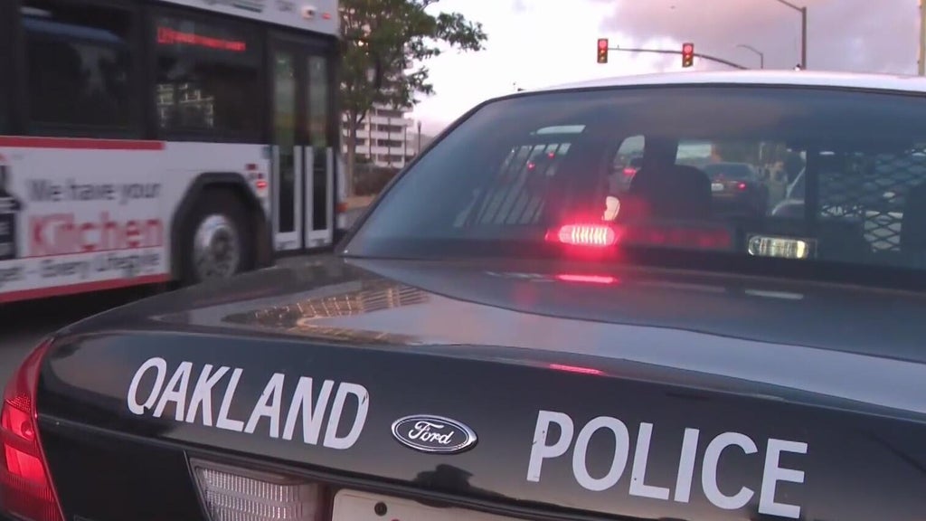 Oakland 911 system goes down; non-emergency lines for Gilroy, Morgan Hill PD also cut — CBS Bay Area (KPIX), Land O' Lakes Community news