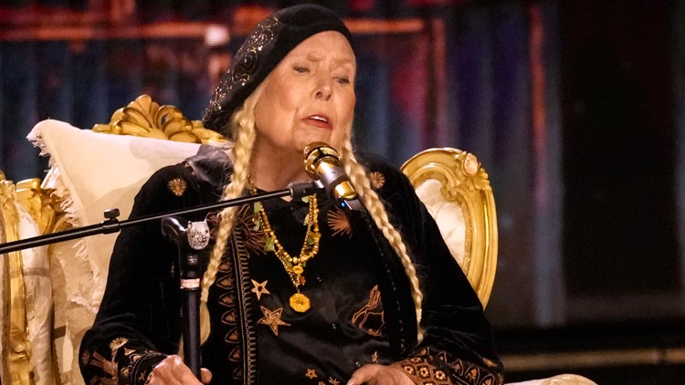 Joni Mitchell becomes American citizen after 62 years in U.S. — WTSP Entertainment Tampa Bay, Land O' Lakes Arts news