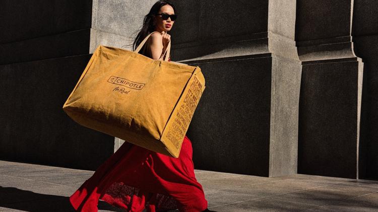 Chipotle unveils 3-foot-wide takeout bag. Here's how you can get one — WTSP Food Tampa Bay