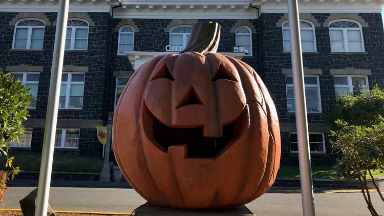 Reports: 'Halloweentown 5' in the works at Disney — WTSP Entertainment Tampa Bay