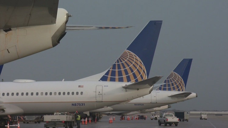 United flight from Grand Cayman to Houston declares emergency, lands safely — KENS 5 (San Antonio), Land O' Lakes Community news