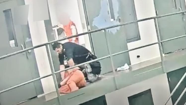 Corrections officer in privately operated Citrus County jail faces battery charges after allegedly abusing inmate — WTSP 10 Tampa Bay, Land O' Lakes Community news