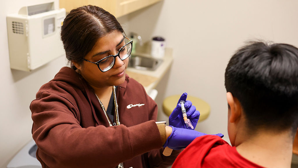 Doctors urge flu shots, as new strain raises concerns for younger people — FOX 13 Tampa Bay News, Land O' Lakes Health news