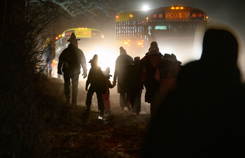Permanent daylight saving time could add 2 billion dark school commutes, study finds — Land O' Lakes Schools news