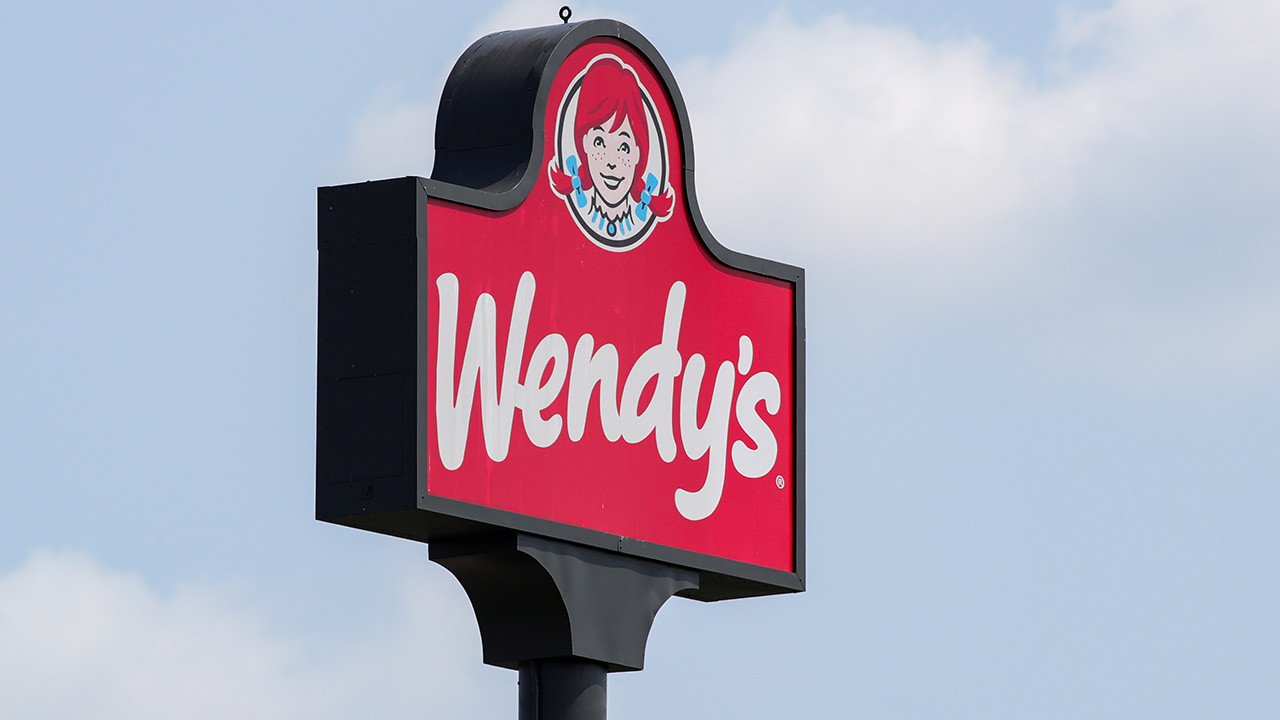 Wendy’s gets $1.4 billion offer to buy the fast-food chain — Land O' Lakes Dining news
